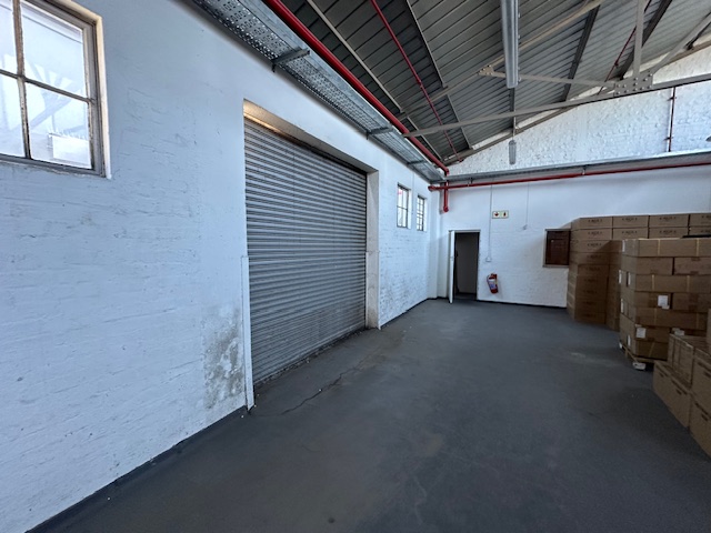 To Let commercial Property for Rent in Maitland Western Cape